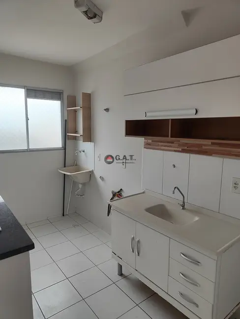 Foto 2 de Apartamento com 2 quartos à venda, 46m2 em Votorantim - SP