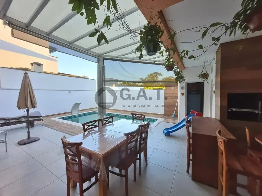 Casa de Condomínio com 3 quartos à venda, 294m2 em Jardim Residencial Giverny, Sorocaba - SP - imagem 2 Foto 2 de Casa de Condomínio com 3 quartos à venda, 294m2 em Jardim Residencial Giverny, Sorocaba - SP