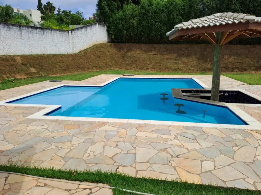 Casa de Condomínio com 3 quartos à venda, 250m2 em Parque Village Castelo, Itu - SP - imagem 5 Foto 5 de Casa de Condomínio com 3 quartos à venda, 250m2 em Parque Village Castelo, Itu - SP