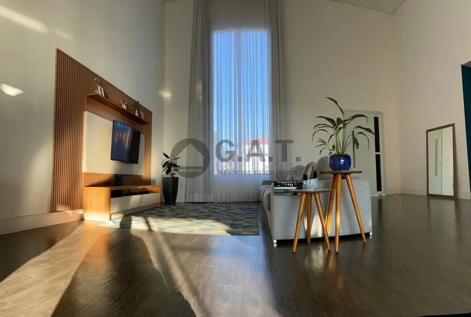 Casa de Condomínio com 3 quartos à venda, 430m2 em Aracoiaba Da Serra - SP - imagem 8 Foto 8 de Casa de Condomínio com 3 quartos à venda, 430m2 em Aracoiaba Da Serra - SP