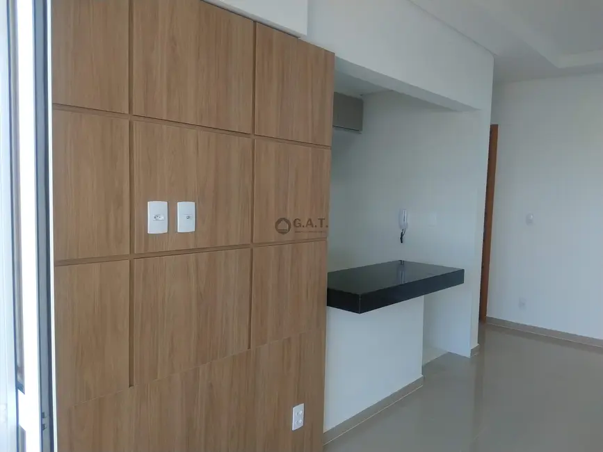 Foto 8 de Apartamento com 2 quartos para alugar, 70m2 em Parque Campolim, Sorocaba - SP