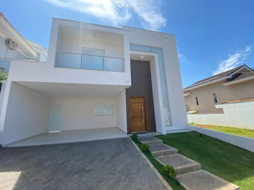 Casa de Condomínio com 3 quartos à venda, 255m2 em Chácaras Reunidas São Jorge, Sorocaba - SP - imagem 1 Foto 1 de Casa de Condomínio com 3 quartos à venda, 255m2 em Chácaras Reunidas São Jorge, Sorocaba - SP