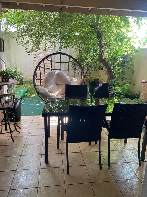 Casa de Condomínio com 3 quartos à venda, 160m2 em Parque Campolim, Sorocaba - SP - imagem 4 Foto 4 de Casa de Condomínio com 3 quartos à venda, 160m2 em Parque Campolim, Sorocaba - SP