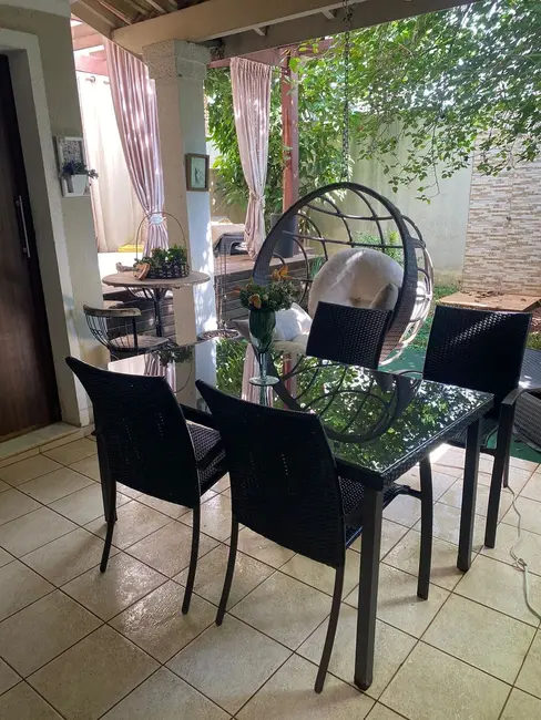 Casa de Condomínio com 3 quartos à venda, 160m2 em Parque Campolim, Sorocaba - SP - imagem 3 Foto 3 de Casa de Condomínio com 3 quartos à venda, 160m2 em Parque Campolim, Sorocaba - SP