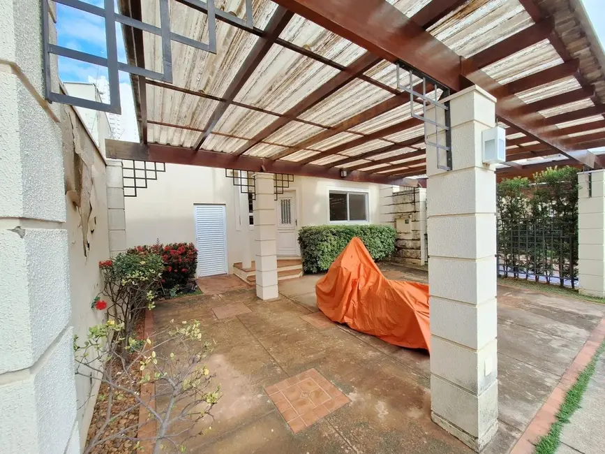 Foto 2 de Casa de Condomínio com 3 quartos à venda, 178m2 em Parque Campolim, Sorocaba - SP