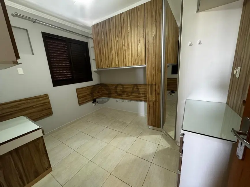 Apartamento com 3 quartos à venda, 122m2 em Sorocaba - SP - imagem 6 Foto 6 de Apartamento com 3 quartos à venda, 122m2 em Sorocaba - SP