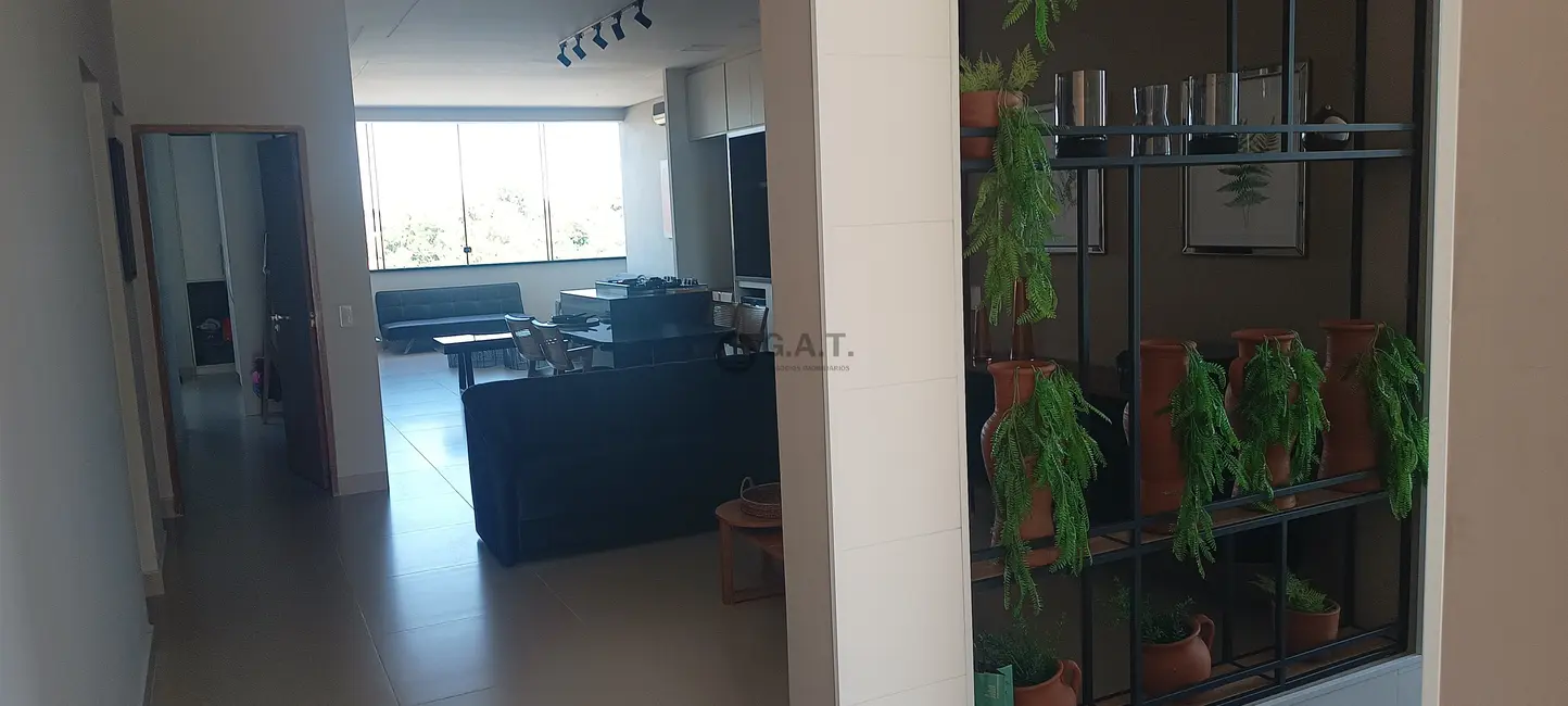 Foto 4 de Chácara com 3 quartos à venda, 600m2 em Centro, Aracoiaba Da Serra - SP