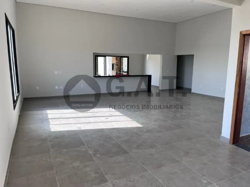 Foto 6 de Casa de Condomínio com 4 quartos à venda, 380m2 em Aracoiaba Da Serra - SP