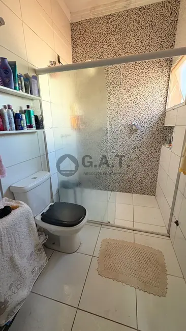 Foto 3 de Casa de Condomínio com 3 quartos à venda, 205m2 em Vila Odim Antão, Sorocaba - SP