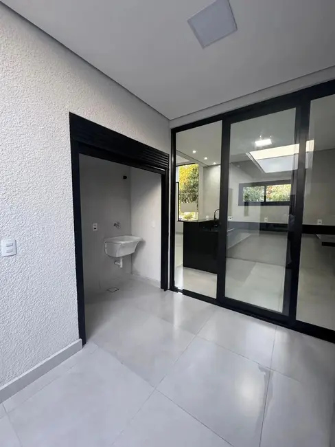 Casa de Condomínio com 3 quartos à venda, 100m2 em Jardim Novo Horizonte, Sorocaba - SP - imagem 6 Foto 6 de Casa de Condomínio com 3 quartos à venda, 100m2 em Jardim Novo Horizonte, Sorocaba - SP