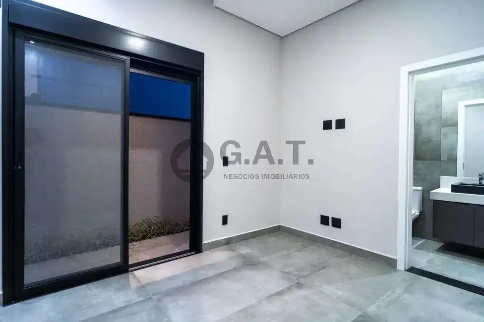 Casa de Condomínio com 3 quartos à venda, 212m2 em Jardim Residencial Chácara Ondina, Sorocaba - SP - imagem 9 Foto 9 de Casa de Condomínio com 3 quartos à venda, 212m2 em Jardim Residencial Chácara Ondina, Sorocaba - SP
