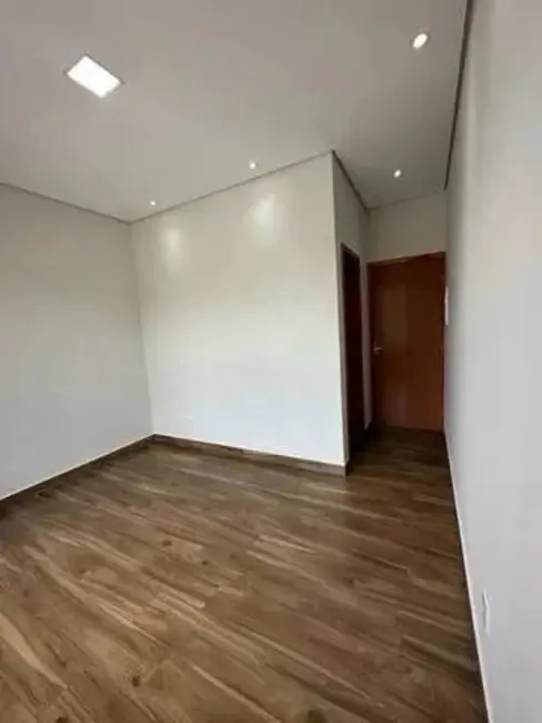 Casa de Condomínio com 3 quartos à venda, 105m2 em Sorocaba - SP - imagem 8 Foto 8 de Casa de Condomínio com 3 quartos à venda, 105m2 em Sorocaba - SP