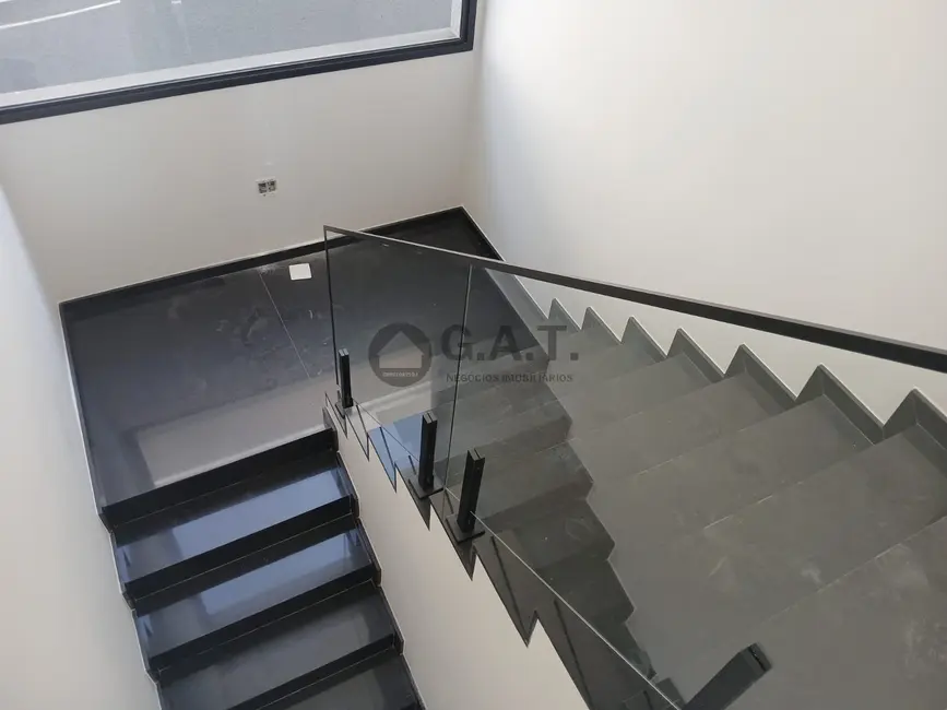Casa de Condomínio com 4 quartos à venda, 311m2 em Sorocaba - SP - imagem 3 Foto 3 de Casa de Condomínio com 4 quartos à venda, 311m2 em Sorocaba - SP