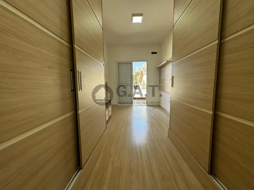 Casa de Condomínio com 3 quartos à venda, 126m2 em Jardim São Carlos, Sorocaba - SP - imagem 2 Foto 2 de Casa de Condomínio com 3 quartos à venda, 126m2 em Jardim São Carlos, Sorocaba - SP