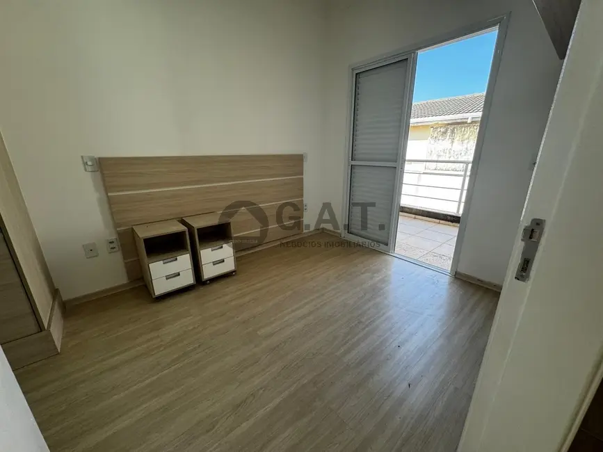 Casa de Condomínio com 3 quartos à venda, 126m2 em Jardim São Carlos, Sorocaba - SP - imagem 6 Foto 6 de Casa de Condomínio com 3 quartos à venda, 126m2 em Jardim São Carlos, Sorocaba - SP