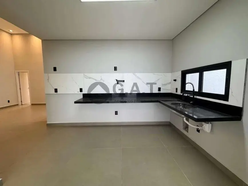 Foto 5 de Casa de Condomínio com 3 quartos à venda, 165m2 em Chácaras Residenciais Santa Maria, Votorantim - SP