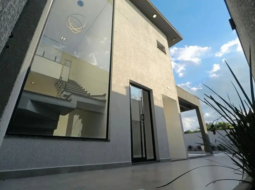 Foto 2 de Casa de Condomínio com 3 quartos à venda, 180m2 em Cajuru do Sul, Sorocaba - SP