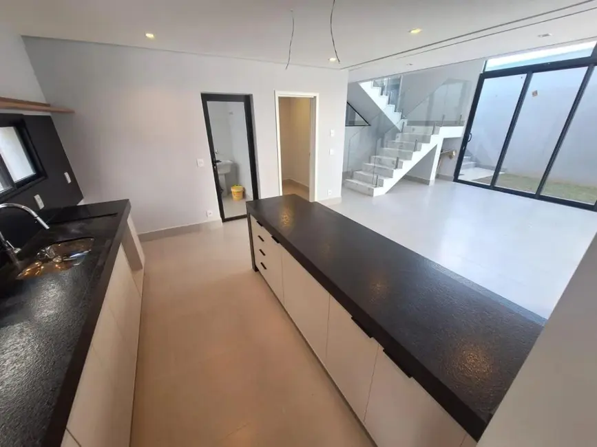 Foto 9 de Casa de Condomínio com 3 quartos à venda e para alugar, 340m2 em Alphaville Nova Esplanada, Votorantim - SP