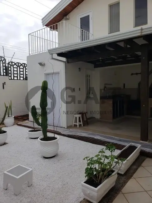 Casa de Condomínio com 4 quartos à venda, 242m2 em Brigadeiro Tobias, Sorocaba - SP - imagem 1 Foto 1 de Casa de Condomínio com 4 quartos à venda, 242m2 em Brigadeiro Tobias, Sorocaba - SP
