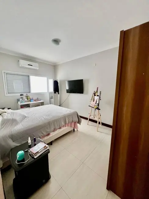Casa de Condomínio com 3 quartos à venda, 195m2 em Jardim do Paço, Sorocaba - SP - imagem 9 Foto 9 de Casa de Condomínio com 3 quartos à venda, 195m2 em Jardim do Paço, Sorocaba - SP