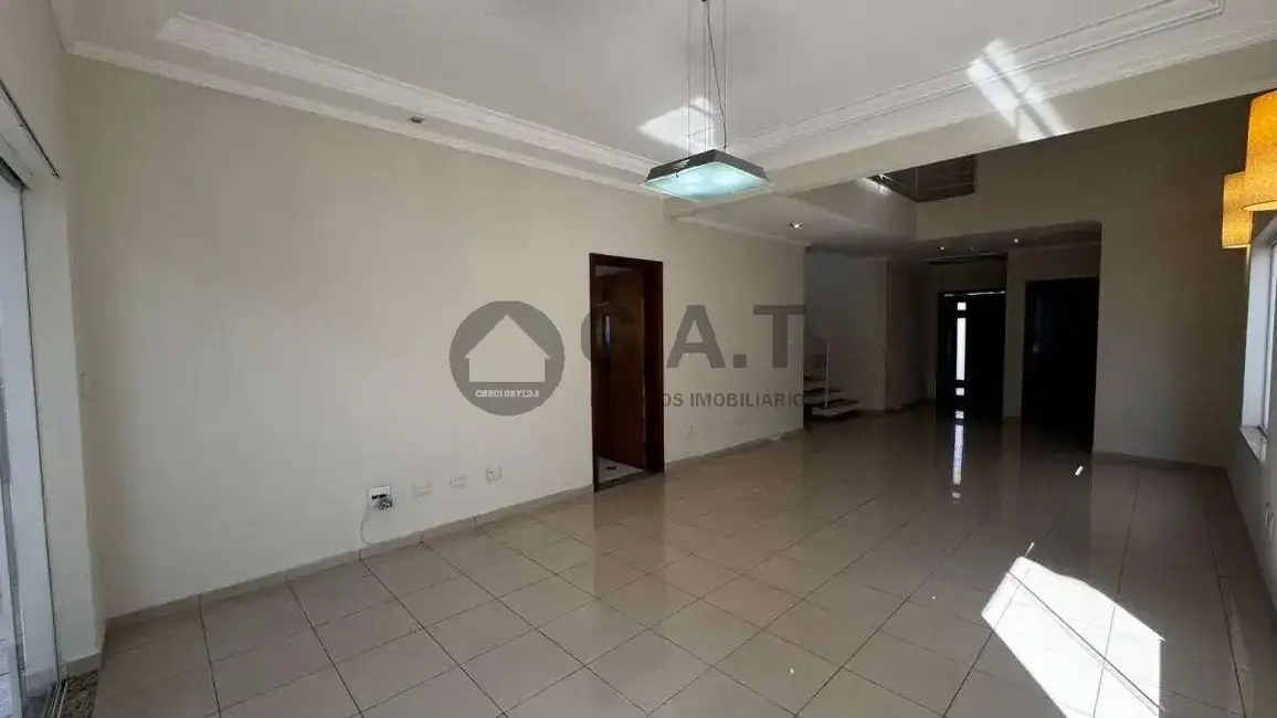 Casa de Condomínio com 3 quartos à venda, 302m2 em Aparecidinha, Sorocaba - SP - imagem 5 Foto 5 de Casa de Condomínio com 3 quartos à venda, 302m2 em Aparecidinha, Sorocaba - SP