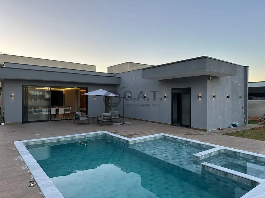 Casa de Condomínio com 4 quartos à venda, 370m2 em Parque Ecoresidencial Fazenda Jequitibá, Sorocaba - SP - imagem 3 Foto 3 de Casa de Condomínio com 4 quartos à venda, 370m2 em Parque Ecoresidencial Fazenda Jequitibá, Sorocaba - SP