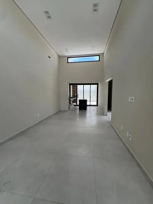 Foto 2 de Casa de Condomínio com 3 quartos à venda, 116m2 em Cajuru do Sul, Sorocaba - SP