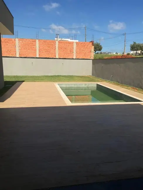 Foto 4 de Casa de Condomínio com 3 quartos à venda, 286m2 em Aracoiaba Da Serra - SP