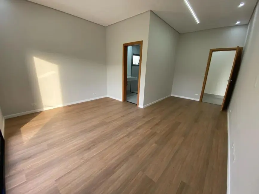 Casa de Condomínio com 3 quartos à venda, 250m2 em Além Ponte, Sorocaba - SP - imagem 9 Foto 9 de Casa de Condomínio com 3 quartos à venda, 250m2 em Além Ponte, Sorocaba - SP