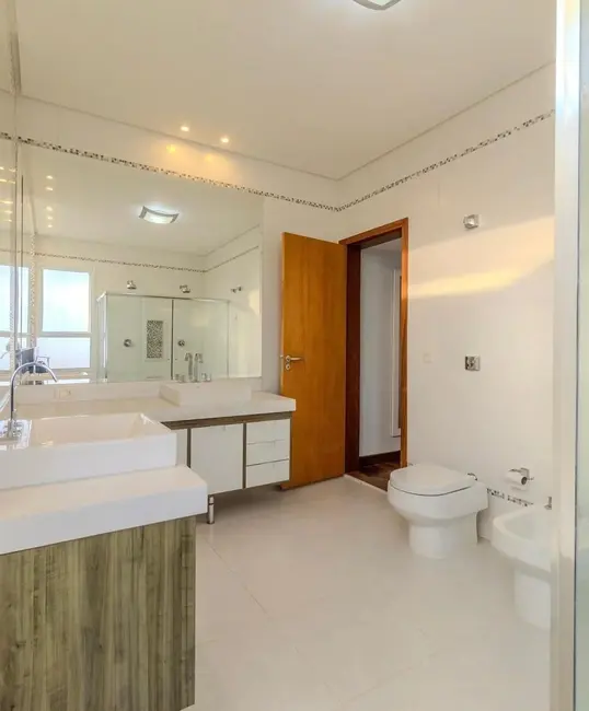Casa de Condomínio com 3 quartos à venda, 352m2 em Aparecidinha, Sorocaba - SP - imagem 7 Foto 7 de Casa de Condomínio com 3 quartos à venda, 352m2 em Aparecidinha, Sorocaba - SP