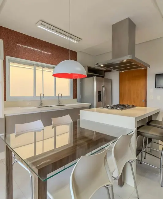 Casa de Condomínio com 3 quartos à venda, 352m2 em Aparecidinha, Sorocaba - SP - imagem 6 Foto 6 de Casa de Condomínio com 3 quartos à venda, 352m2 em Aparecidinha, Sorocaba - SP