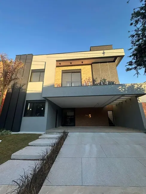 Casa de Condomínio com 3 quartos à venda, 260m2 em Votorantim - SP - imagem 1 Foto 1 de Casa de Condomínio com 3 quartos à venda, 260m2 em Votorantim - SP