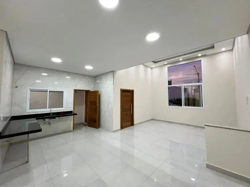 Casa de Condomínio com 3 quartos à venda, 121m2 em Wanel Ville, Sorocaba - SP - imagem 6 Foto 6 de Casa de Condomínio com 3 quartos à venda, 121m2 em Wanel Ville, Sorocaba - SP