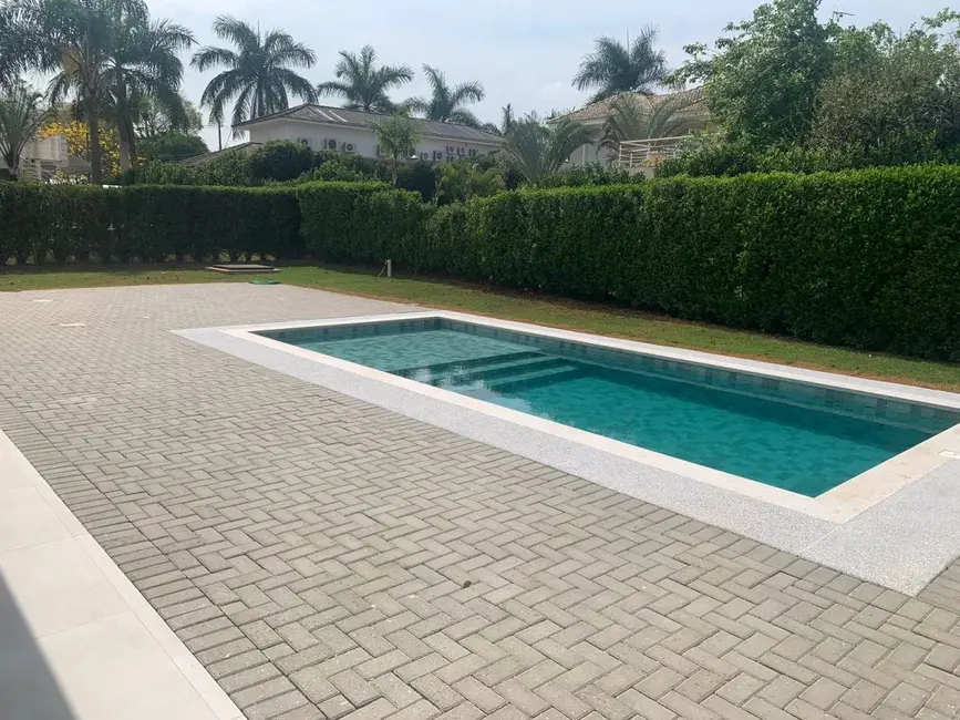 Casa de Condomínio com 4 quartos à venda, 504m2 em Aracoiaba Da Serra - SP - imagem 5 Foto 5 de Casa de Condomínio com 4 quartos à venda, 504m2 em Aracoiaba Da Serra - SP