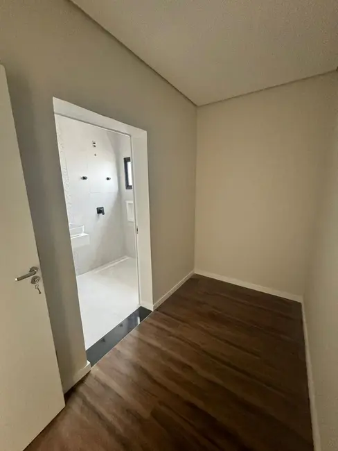 Foto 3 de Casa de Condomínio com 3 quartos à venda, 220m2 em Condomínio Residencial Flores, Votorantim - SP