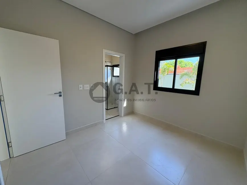 Casa de Condomínio com 3 quartos à venda, 156m2 em Sorocaba - SP - imagem 5 Foto 5 de Casa de Condomínio com 3 quartos à venda, 156m2 em Sorocaba - SP