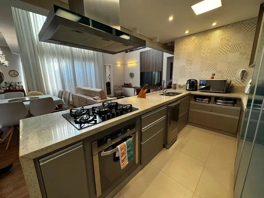 Foto 3 de Casa de Condomínio com 3 quartos à venda, 336m2 em Itapeva, Votorantim - SP