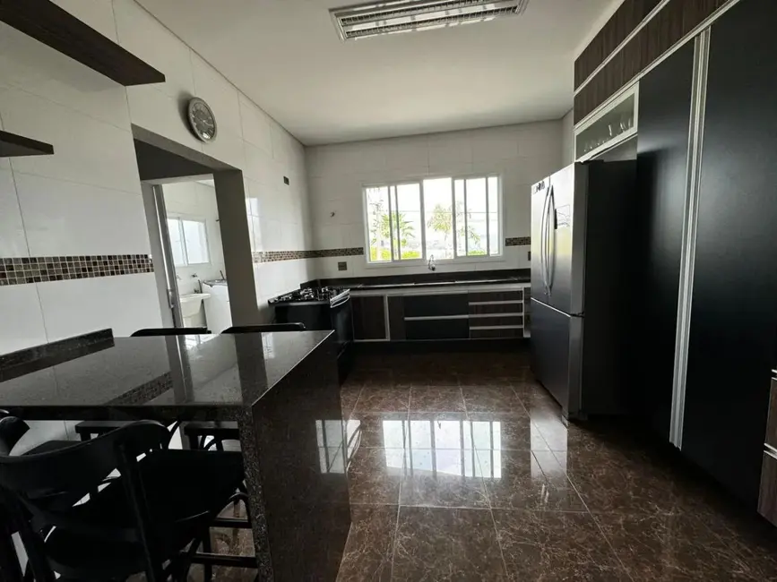 Casa de Condomínio com 4 quartos à venda, 301m2 em Aparecidinha, Sorocaba - SP - imagem 6 Foto 6 de Casa de Condomínio com 4 quartos à venda, 301m2 em Aparecidinha, Sorocaba - SP