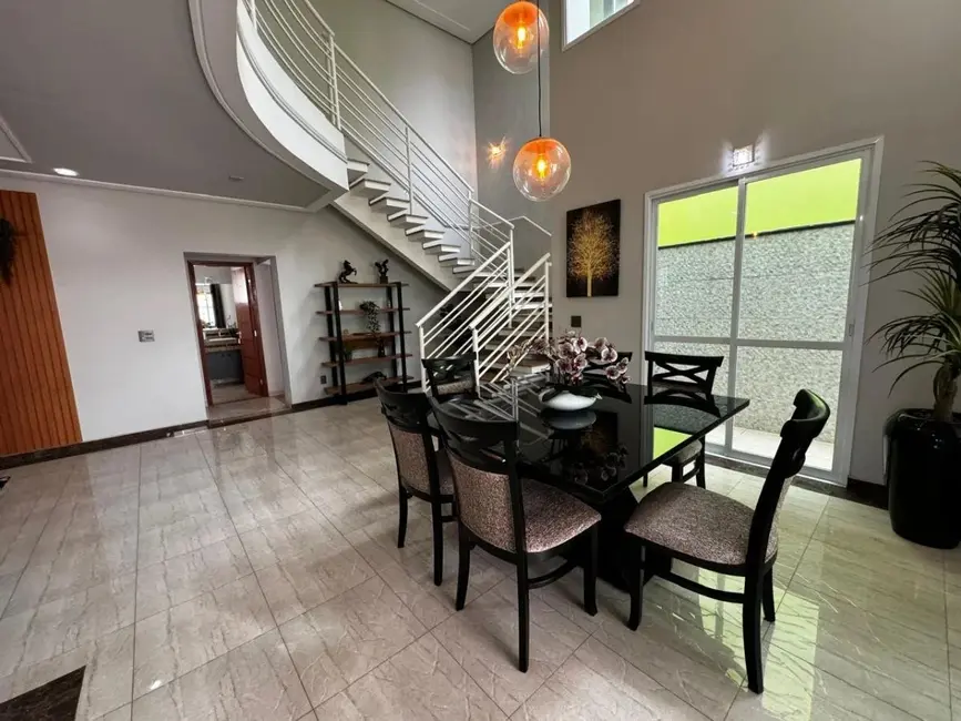 Casa de Condomínio com 4 quartos à venda, 301m2 em Aparecidinha, Sorocaba - SP - imagem 8 Foto 8 de Casa de Condomínio com 4 quartos à venda, 301m2 em Aparecidinha, Sorocaba - SP