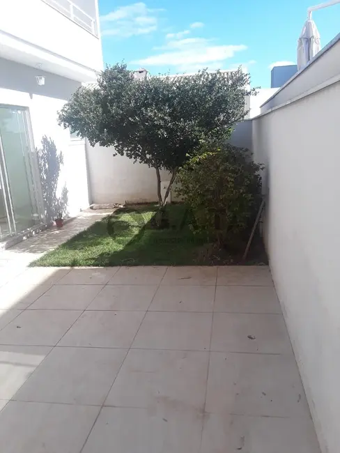 Foto 4 de Casa de Condomínio com 3 quartos à venda, 244m2 em Iporanga, Sorocaba - SP