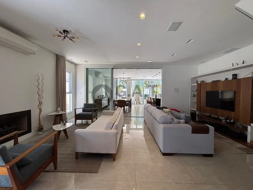 Foto 8 de Casa de Condomínio com 3 quartos à venda, 368m2 em Alphaville Nova Esplanada, Votorantim - SP