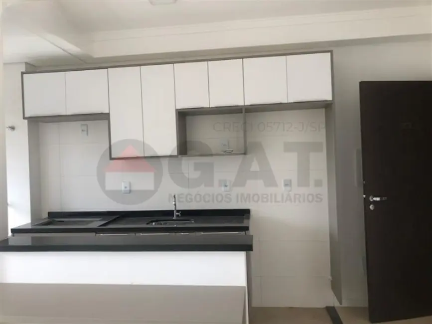 Foto 6 de Apartamento com 2 quartos para alugar, 65m2 em Jardim Guadalajara, Sorocaba - SP