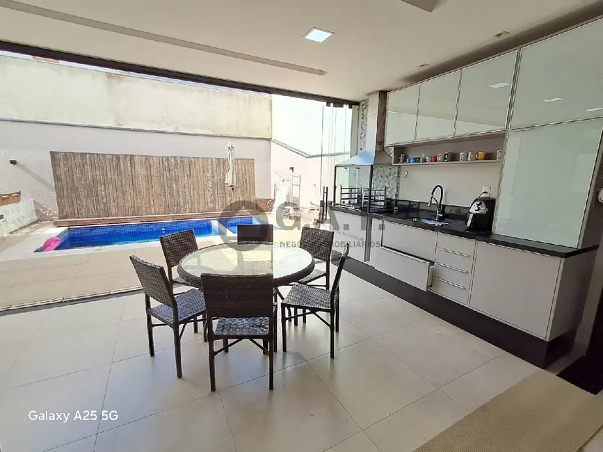 Foto 4 de Casa de Condomínio com 4 quartos à venda, 260m2 em Alphaville Nova Esplanada, Votorantim - SP