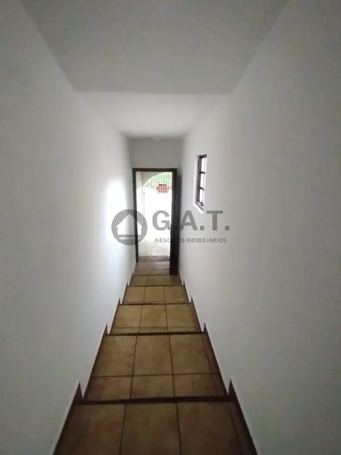 Foto 4 de Casa com 2 quartos para alugar, 60m2 em Jardim Simus, Sorocaba - SP