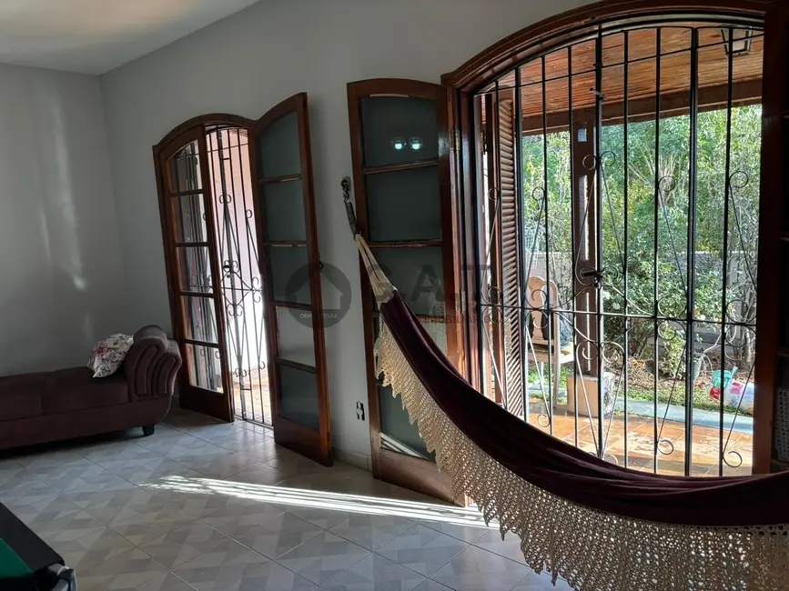 Foto 8 de Casa com 3 quartos para alugar, 300m2 em Jardim Zulmira, Sorocaba - SP