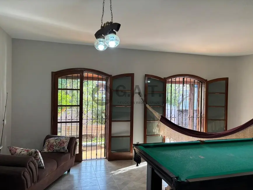 Foto 9 de Casa com 3 quartos para alugar, 300m2 em Jardim Zulmira, Sorocaba - SP