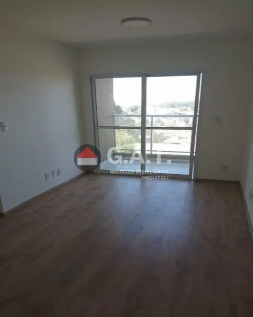 Foto 4 de Apartamento com 2 quartos para alugar, 58m2 em Chácaras Reunidas São Jorge, Sorocaba - SP