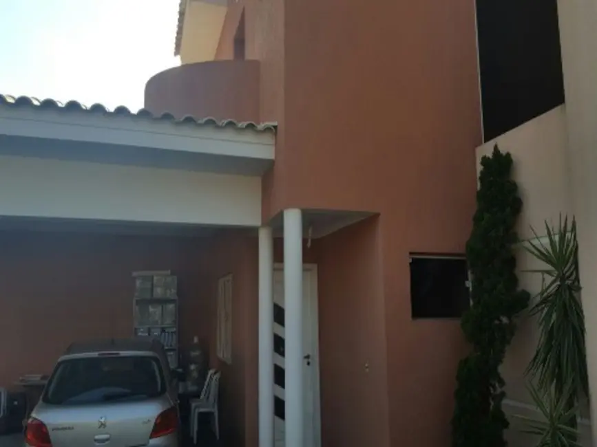 Foto 3 de Casa com 3 quartos para alugar, 180m2 em Sorocaba - SP