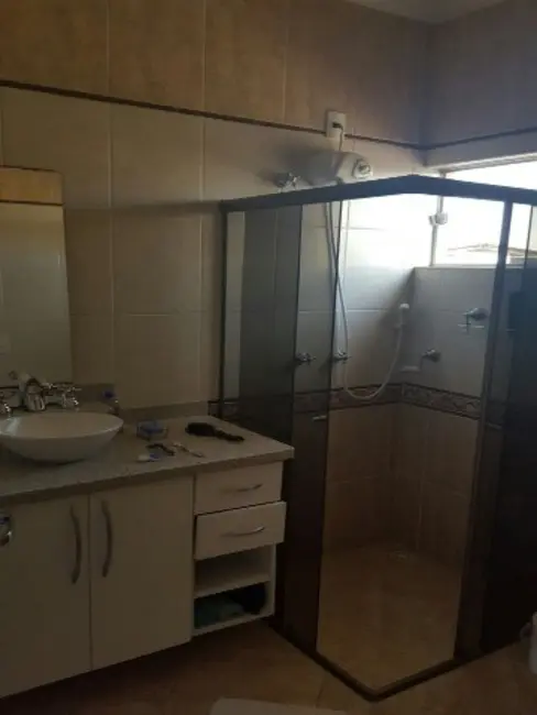 Foto 9 de Casa com 3 quartos para alugar, 180m2 em Sorocaba - SP