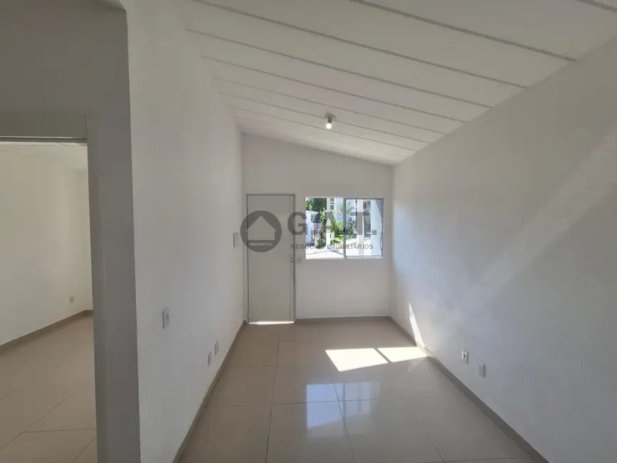 Casa de Condomínio com 2 quartos para alugar, 47m2 em Brigadeiro Tobias, Sorocaba - SP - imagem 7 Foto 7 de Casa de Condomínio com 2 quartos para alugar, 47m2 em Brigadeiro Tobias, Sorocaba - SP